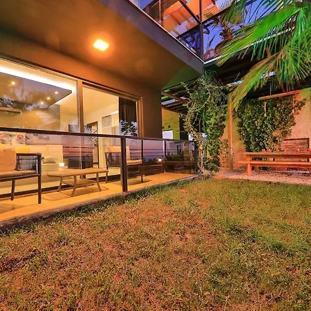 Villa Everest